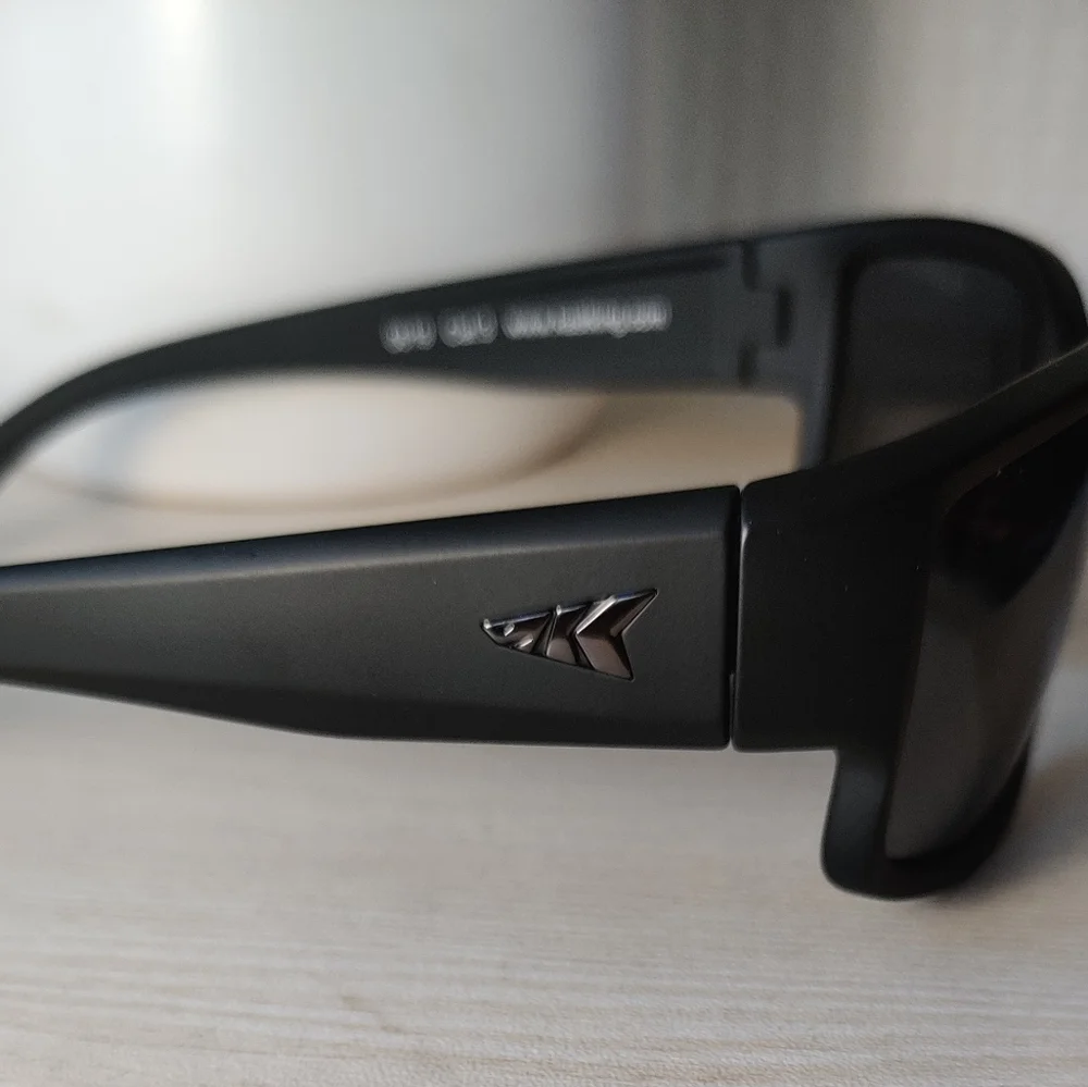 Kastking Skidway KSGPLNSK-MBS 0619 Cat.3 Men & Women's Black Sunglasses w/Case